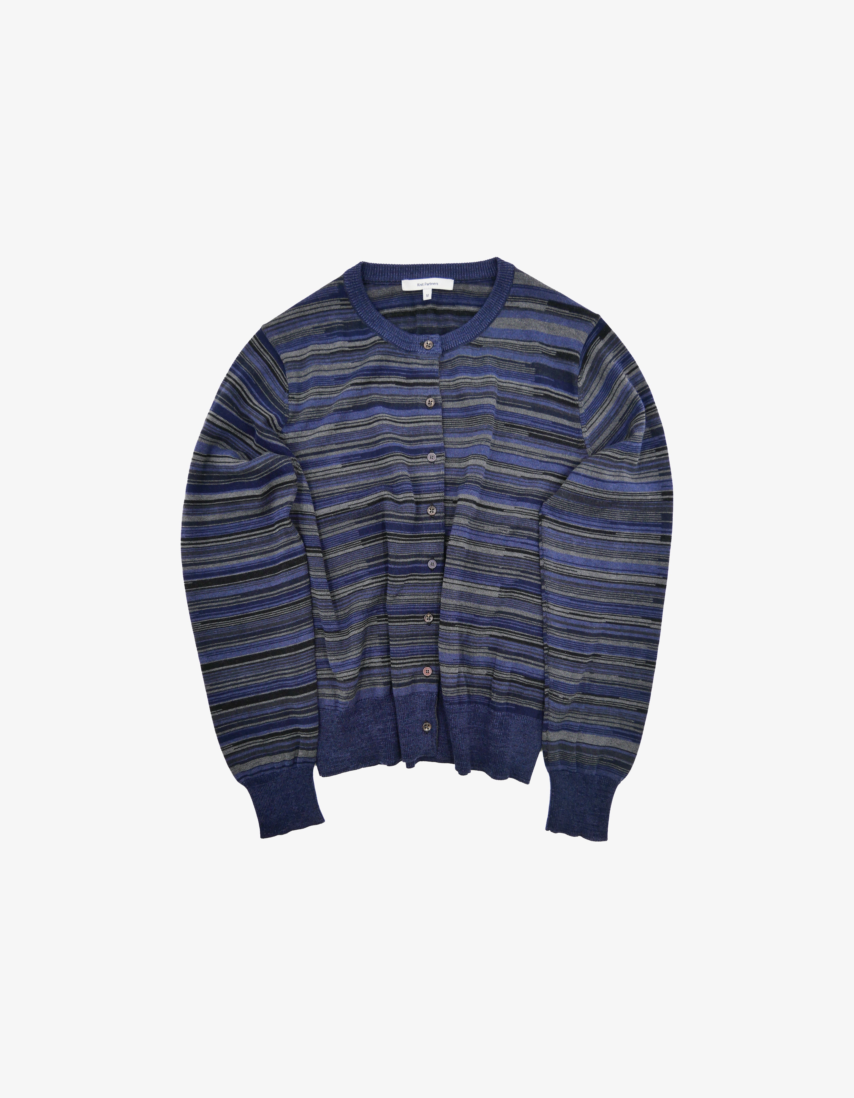 14.ANNA - Crew Neck cardigan